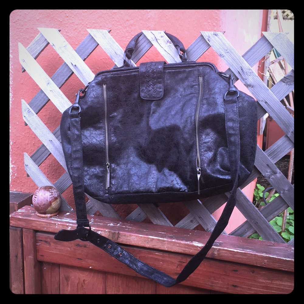 Big black bag,  Vegan